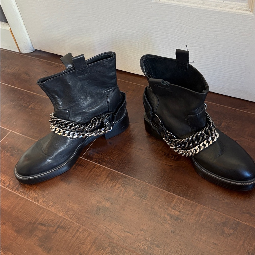 Zara Black Leather Chain Ankle Boots